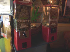 Vending machine at Willie Wortels